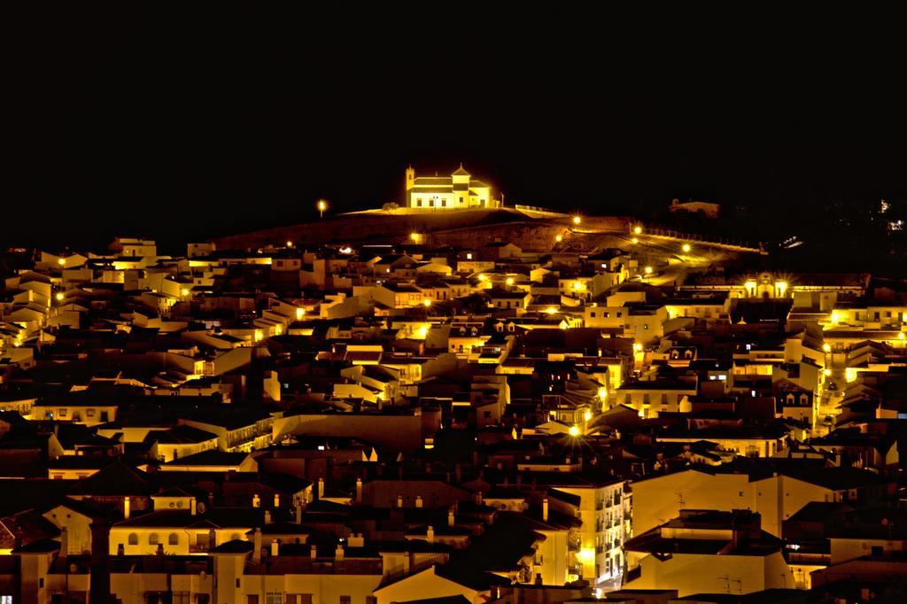 Los Dolmenes Hotel Antequera Exterior foto